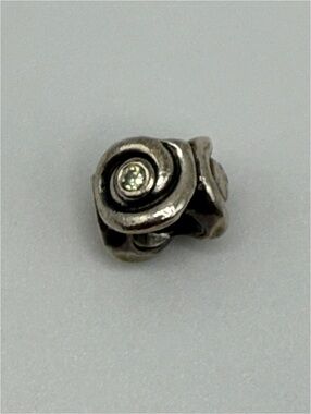 PANDORA Eye of the Storm Pale green cz retired charm 790318czp *RETIRED*